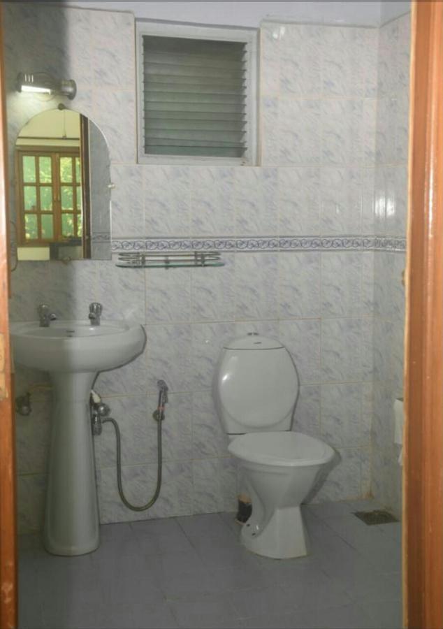 Tanisha Guest House Bogmalo Beach Extérieur photo